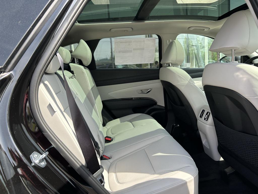 2025 Hyundai Tucson Hybrid Limited photo 30