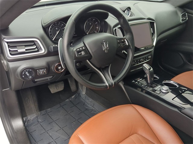 2022 Maserati Ghibli Modena photo 14