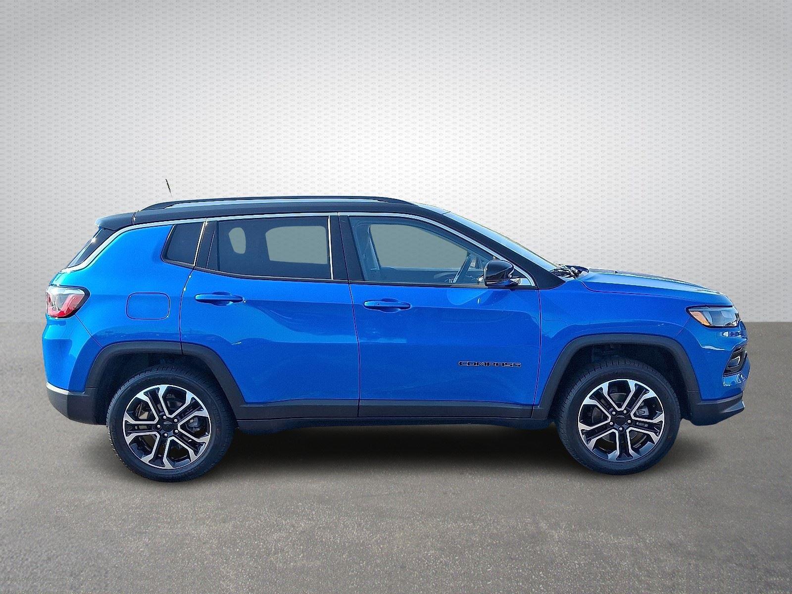 2022 Jeep Compass Limited photo 7