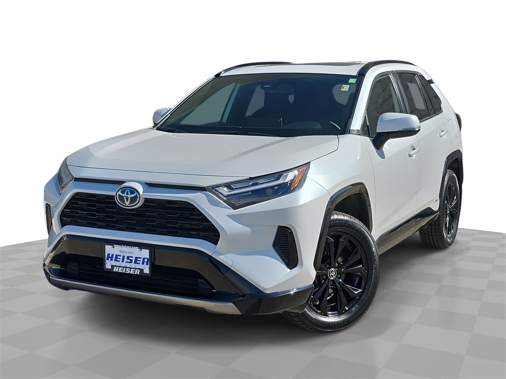 2023 Toyota RAV4 SE