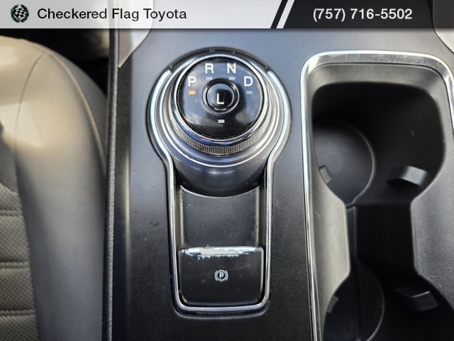 2020 Ford Fusion S photo 31