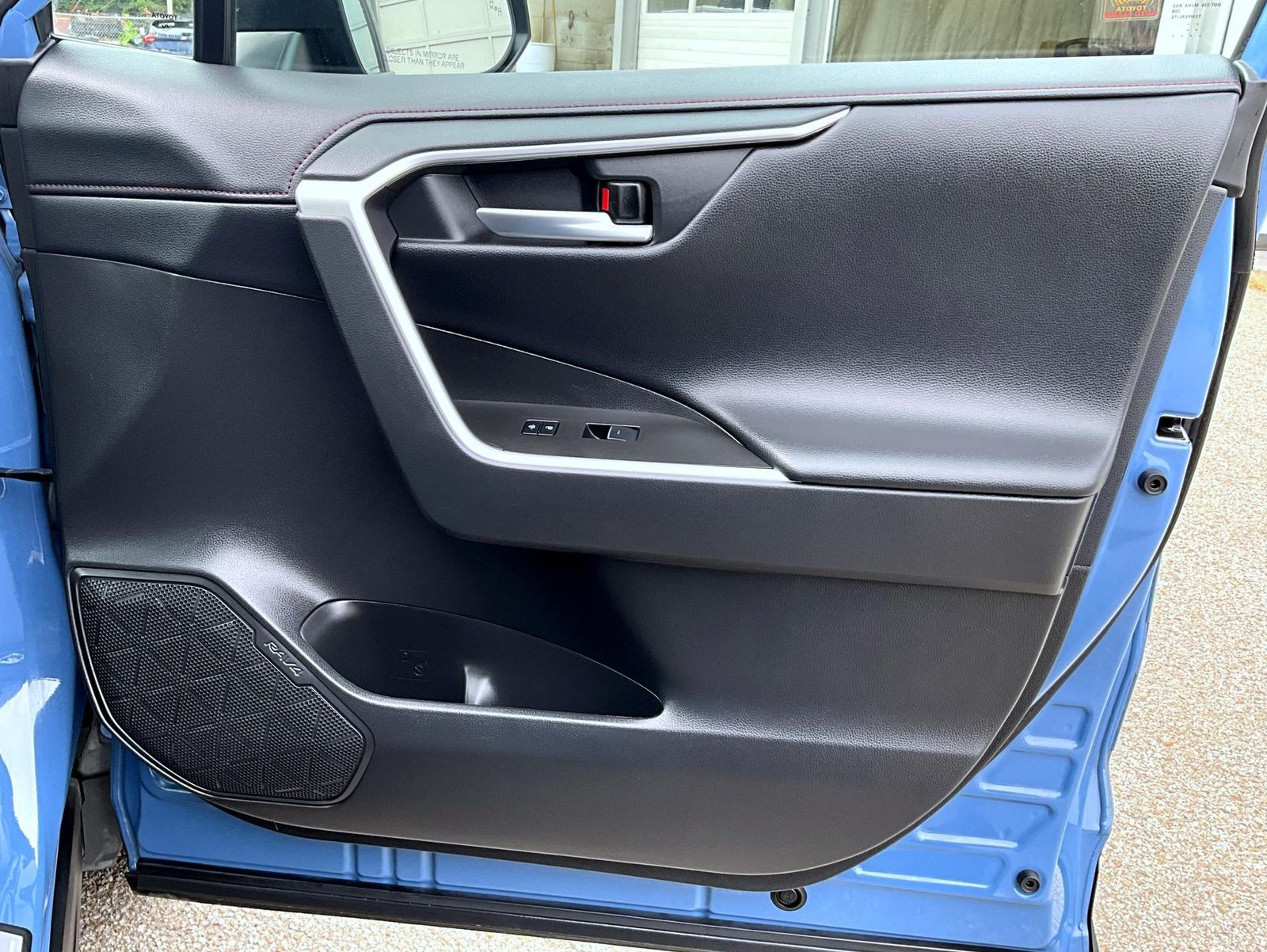 2023 Toyota RAV4 TRD photo 13