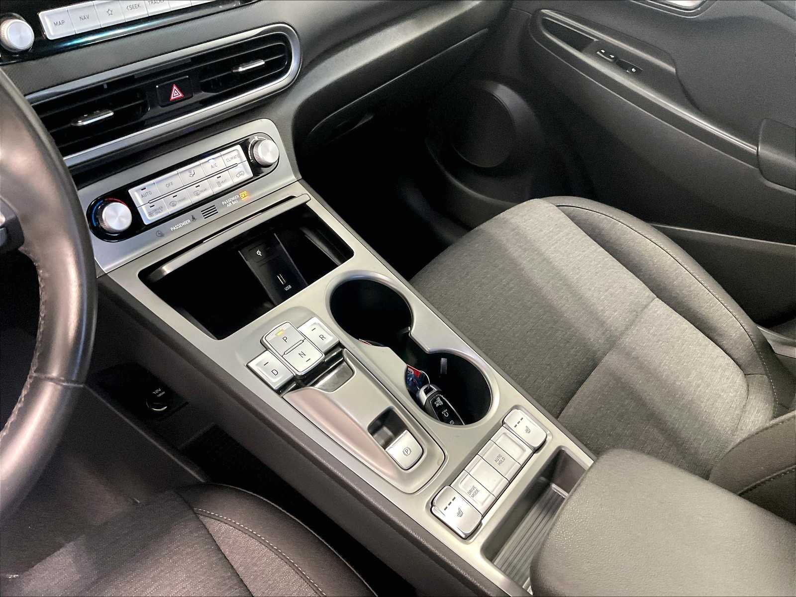 2023 Hyundai Kona Electric SEL photo 19
