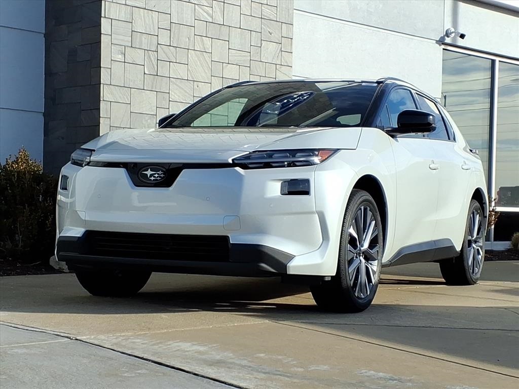 2026 Subaru Solterra Touring XT's photo