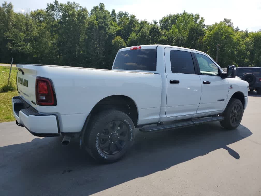 2025 Ram 2500 Big Horn photo 5