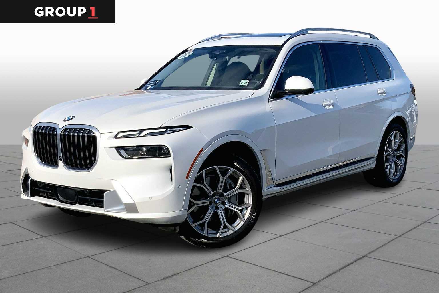 2024 BMW X7 40i's photo