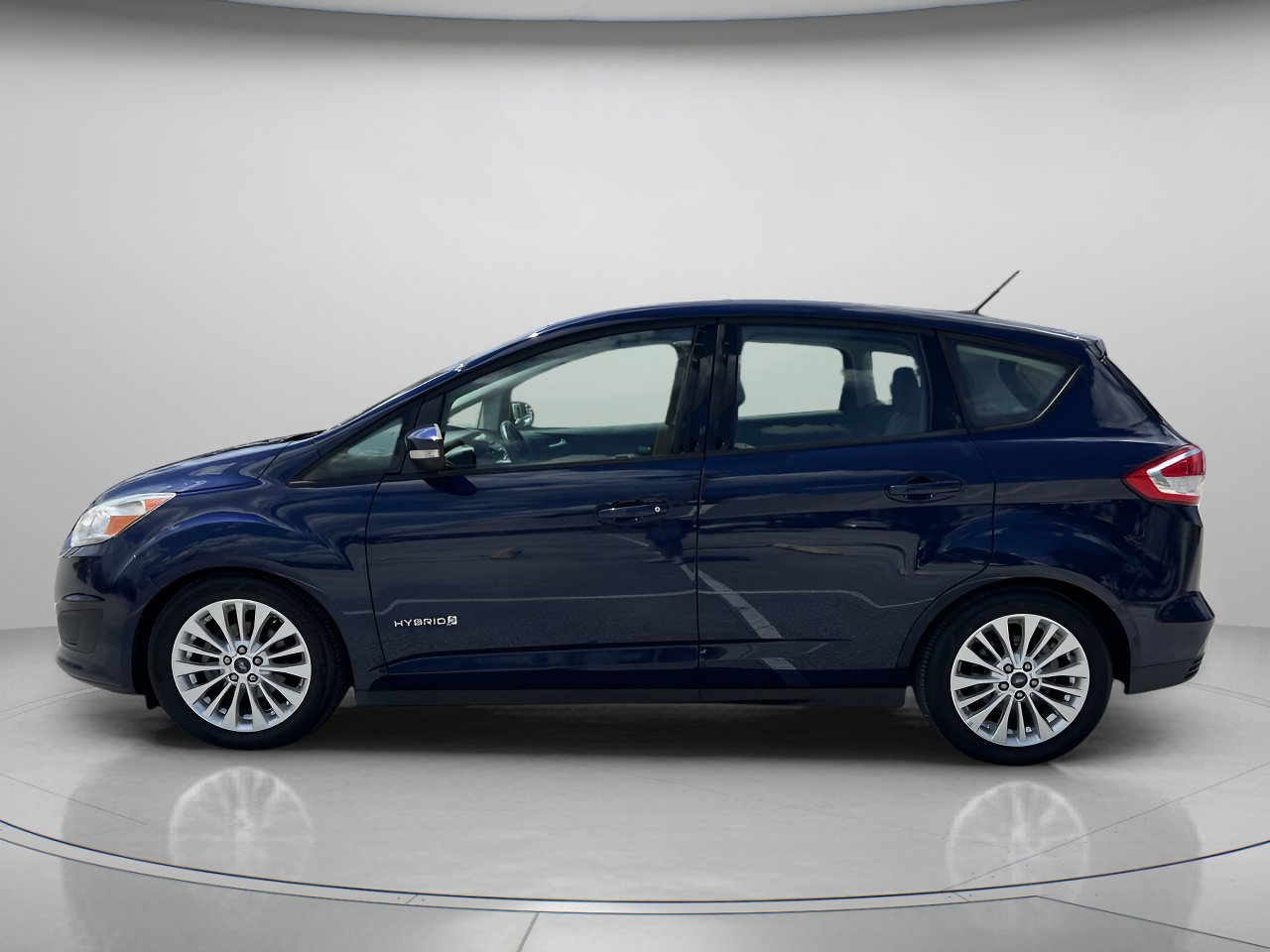 2017 Ford C-Max Hybrid SE photo 5