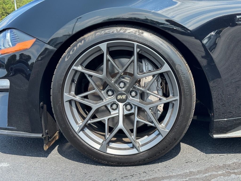 2022 Ford Mustang GT Premium photo 9