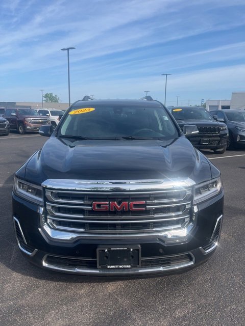 2023 Gmc Acadia SLE photo 2