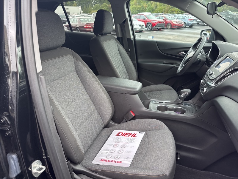 2022 Chevrolet Equinox LT photo 39