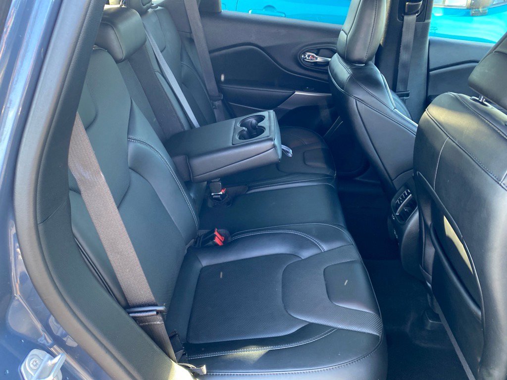 2022 Jeep Cherokee Limited photo 16