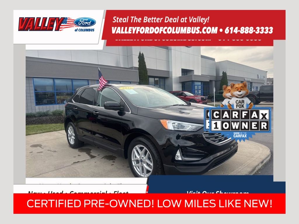 2022 Ford Edge SEL's photo
