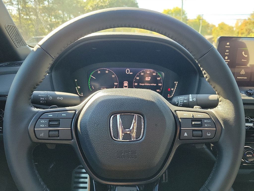 2025 Honda Accord Hybrid Sport photo 11