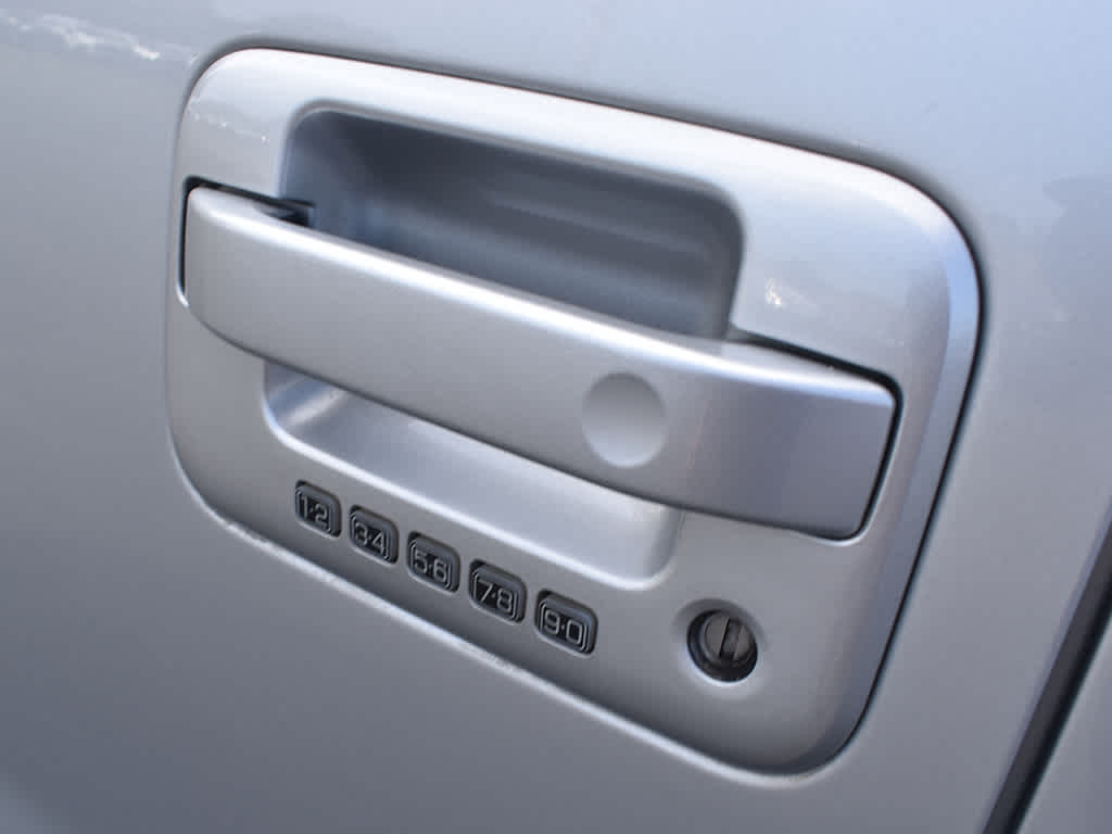 2013 Ford F-150 FX4 photo 15