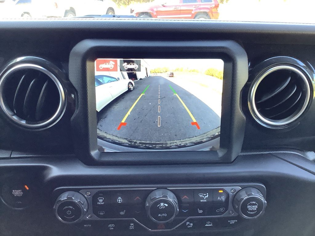 2021 Jeep Wrangler Unlimited Rubicon 392 photo 17