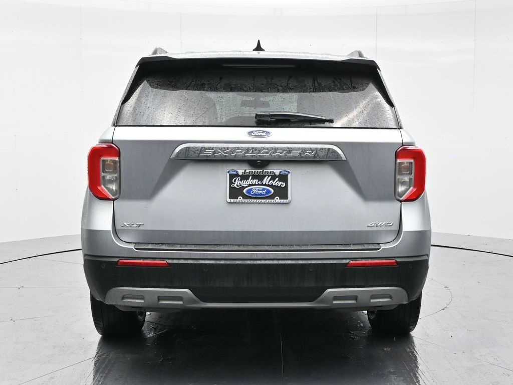 2023 Ford Explorer XLT photo 4