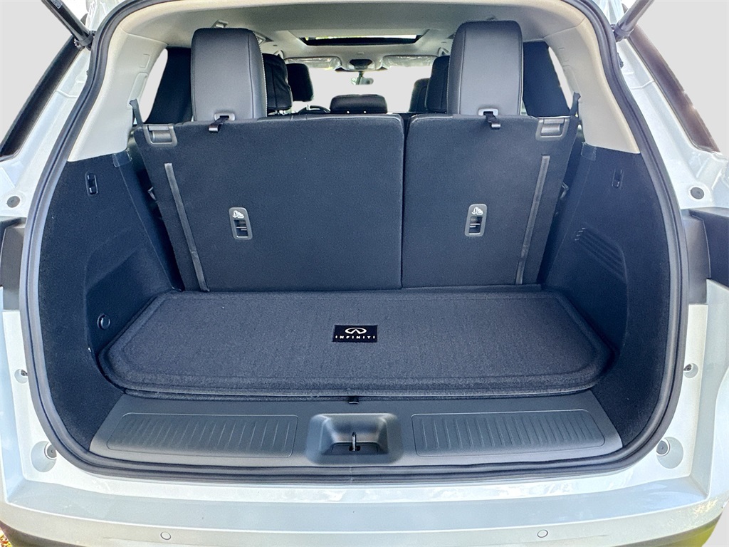 2026 Infiniti QX60 Luxe photo 27
