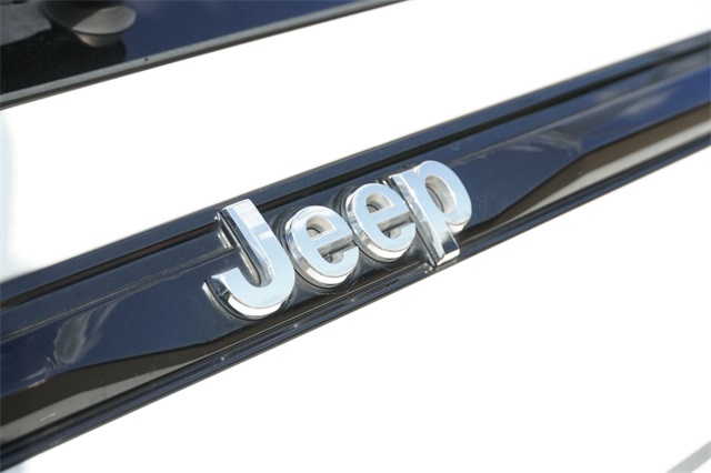 2023 Jeep Grand Cherokee Limited photo 10