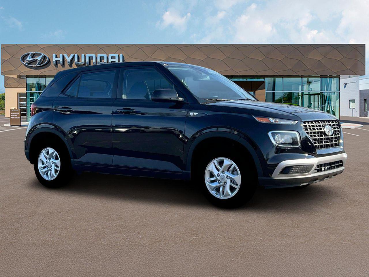 2025 Hyundai Venue SE photo 10