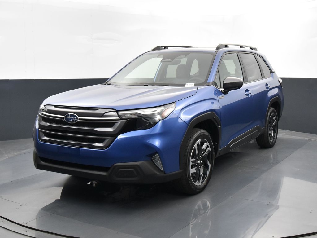 2025 Subaru Forester Premium photo 3