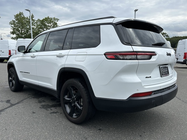 2023 Jeep Grand Cherokee Altitude photo 5