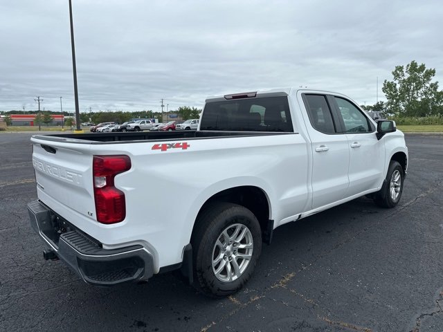 2019 Chevrolet Silverado 1500 LT photo 4