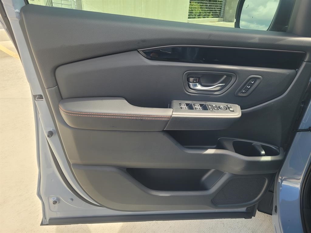 2025 Honda Pilot TrailSport photo 15