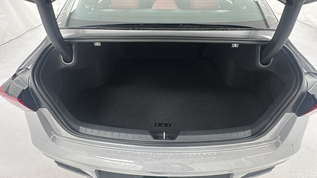 2026 Kia K5 GT-Line photo 15