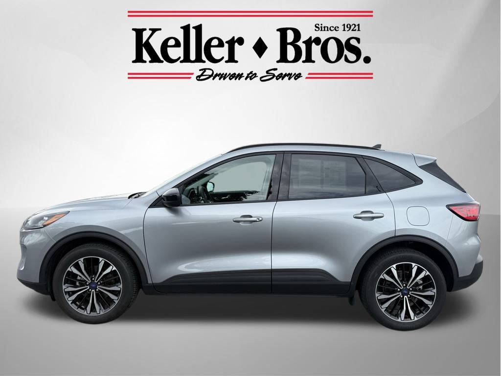 2022 Ford Escape SEL photo 4