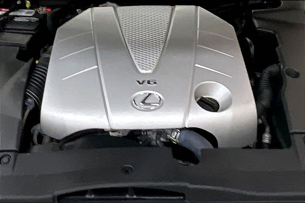 2014 Lexus IS 350C photo 8