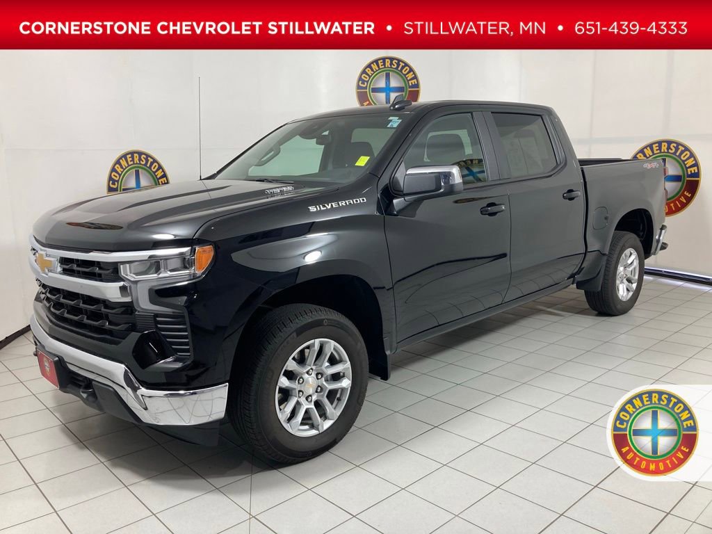 2025 Chevrolet Silverado 1500 LT's photo