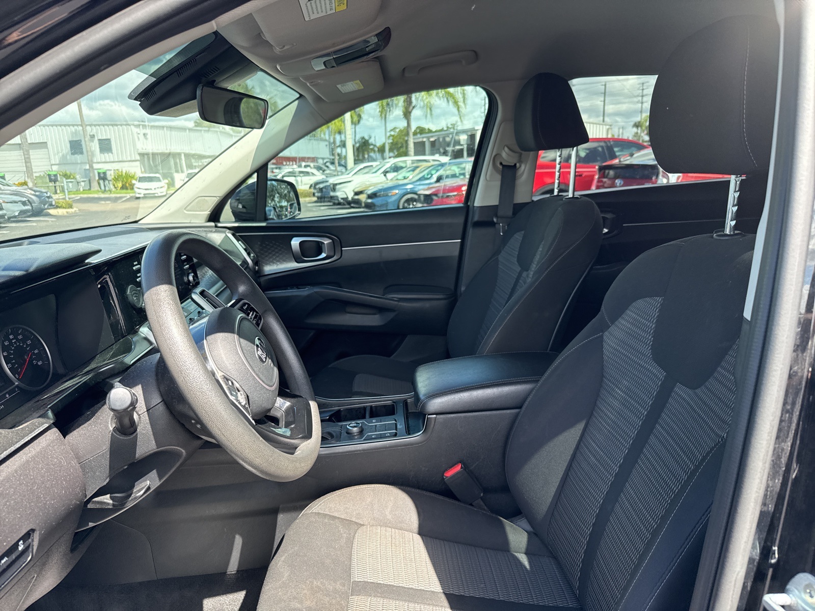 2021 Kia Sorento LX photo 9