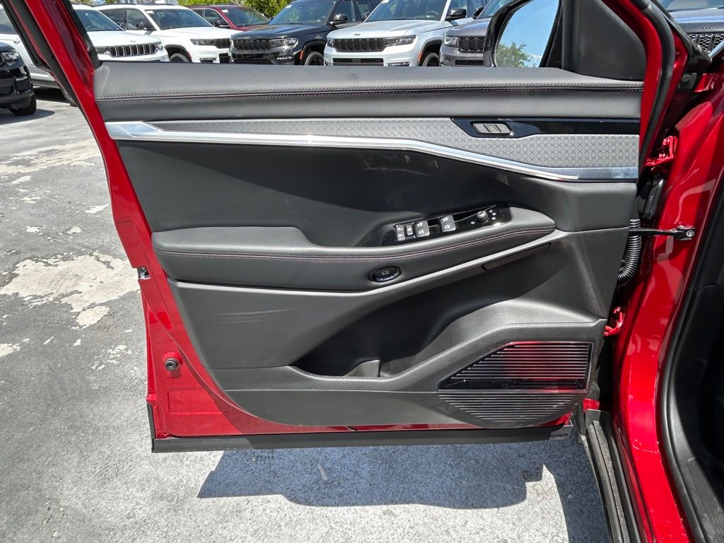 2025 Jeep Wagoneer S Limited photo 33