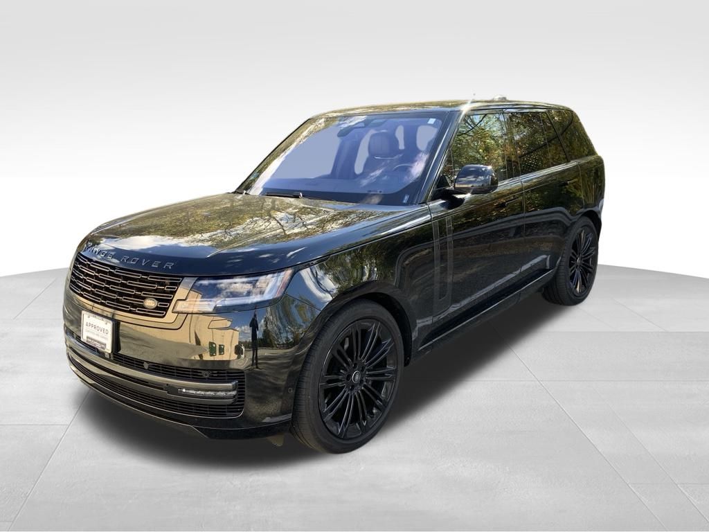 2023 Land Rover Range Rover SE's photo