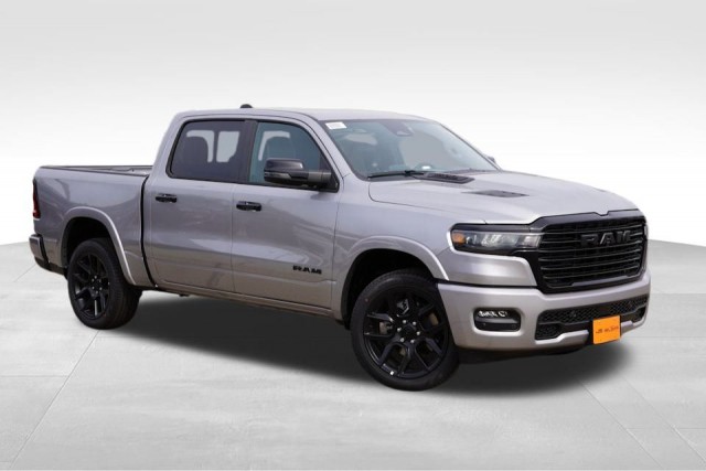 2026 RAM Ram 1500 Pickup Laramie's photo