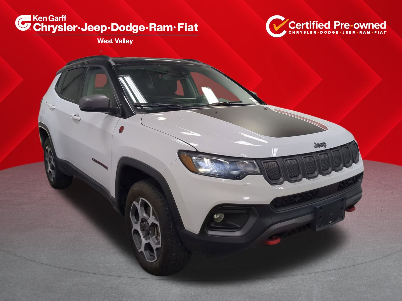 2022 Jeep Compass Trailhawk's photo