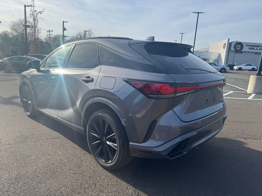 2023 Lexus RX 500h F SPORT Performance photo 3