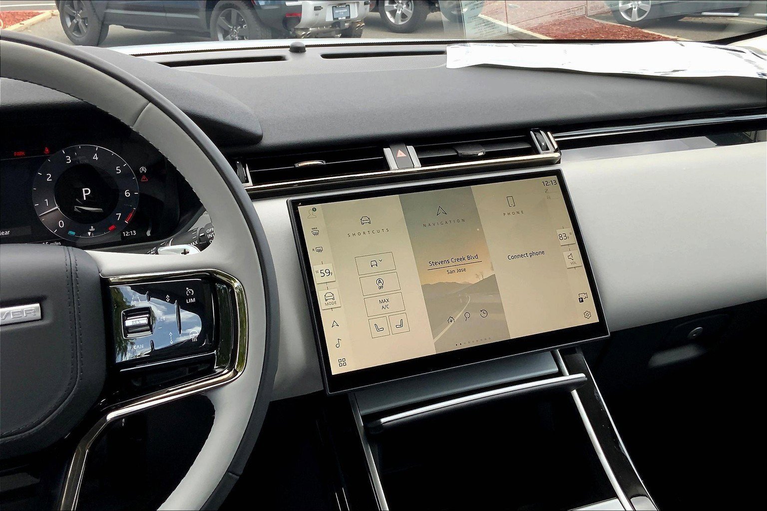 2025 Land Rover Range Rover Velar S photo 4