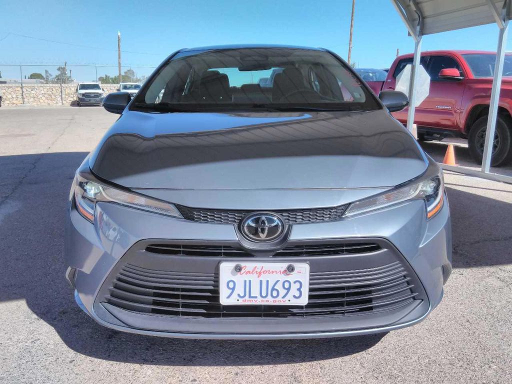 2024 Toyota Corolla LE photo 2