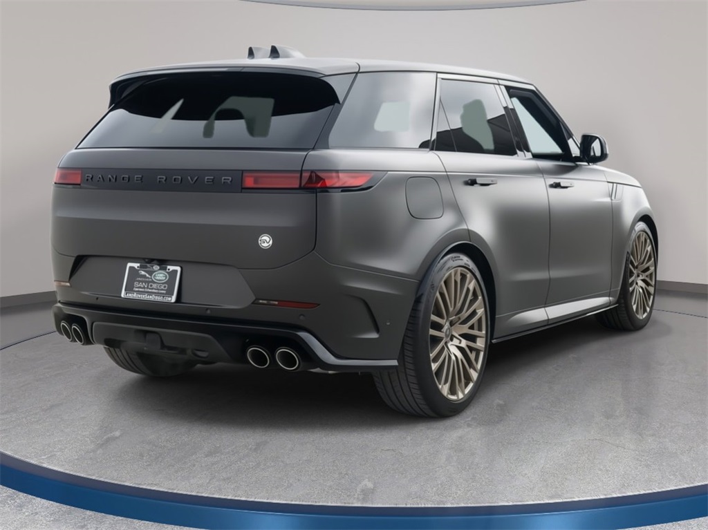 2025 Land Rover Range Rover Sport photo 4