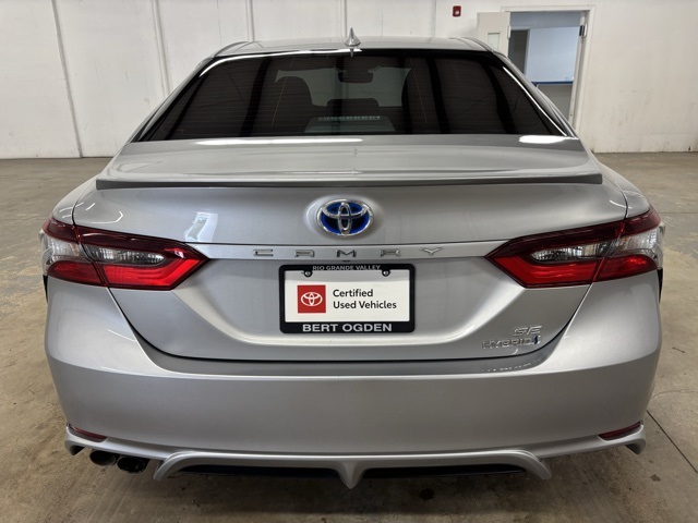 2024 Toyota Camry Hybrid SE photo 6