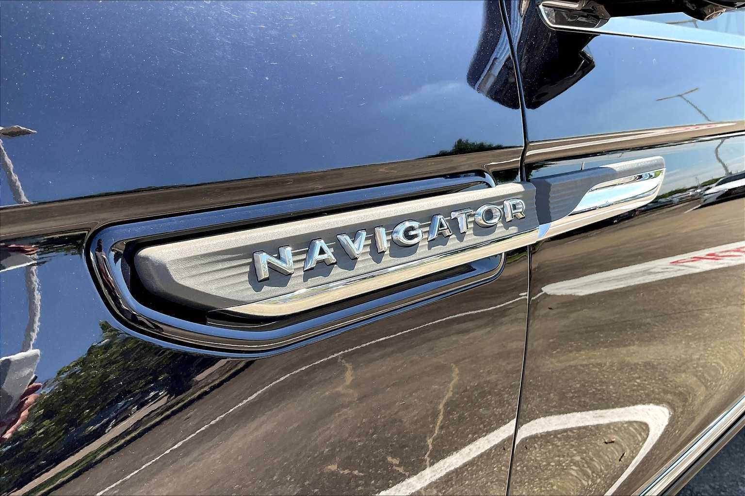2022 Lincoln Navigator Reserve photo 26