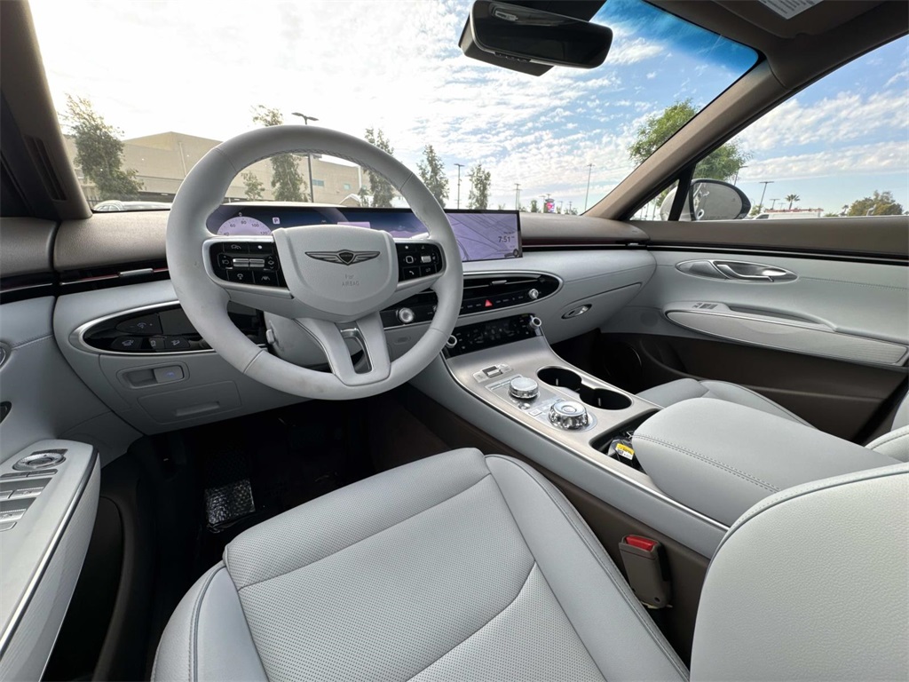 2026 Genesis GV70 2.5T Advanced photo 8