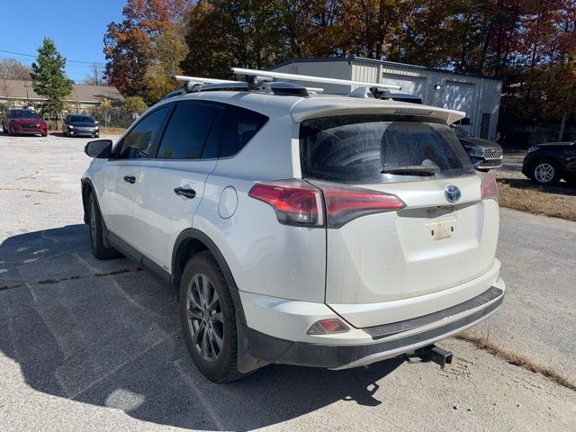 2016 Toyota RAV4 Hybrid Limited photo 4