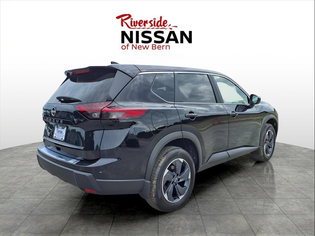 2025 Nissan Rogue SV photo 2