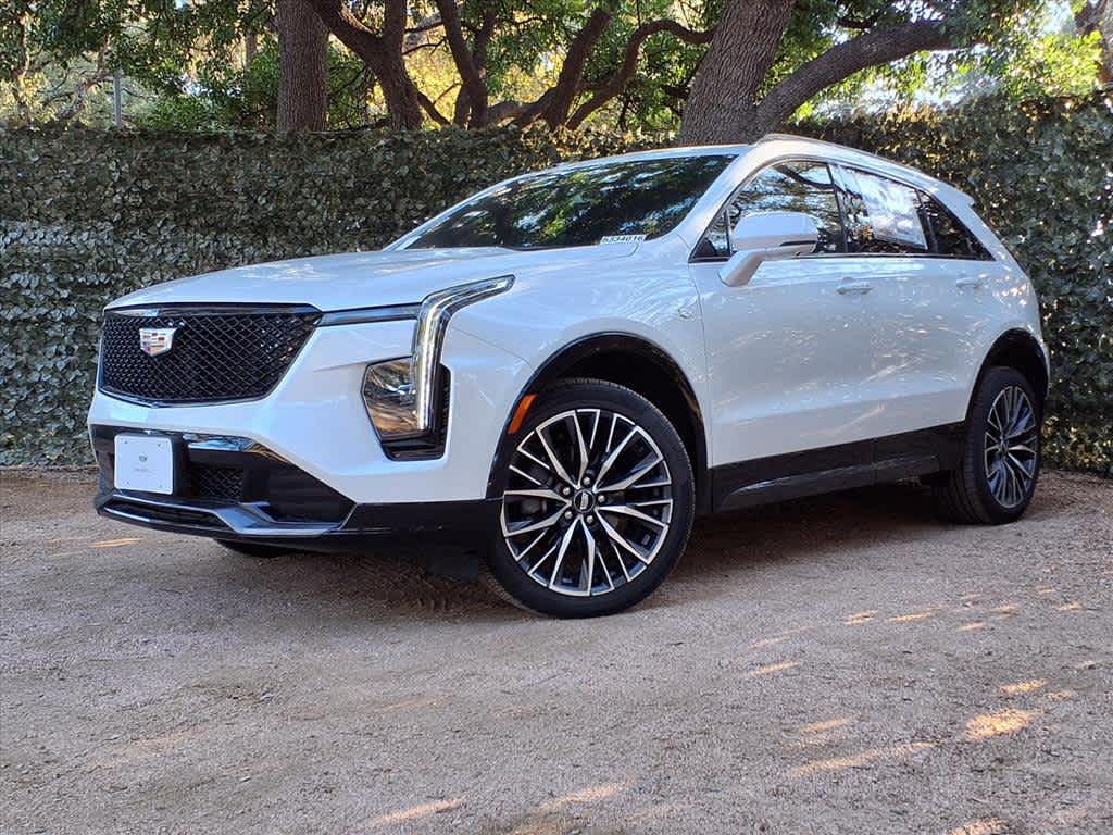 2025 Cadillac XT4 Sport's photo