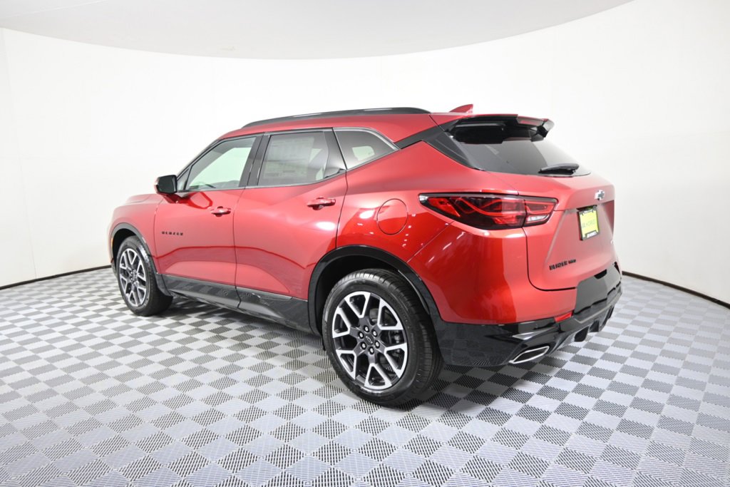 2025 Chevrolet Blazer RS photo 4