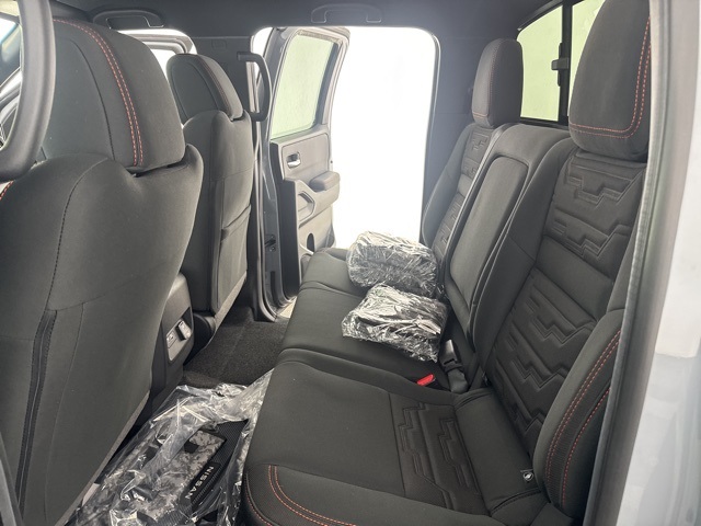 2025 Nissan Frontier PRO-4X photo 24