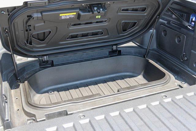 New 2025 Gray Hyundai SEL Activity FWD image 8