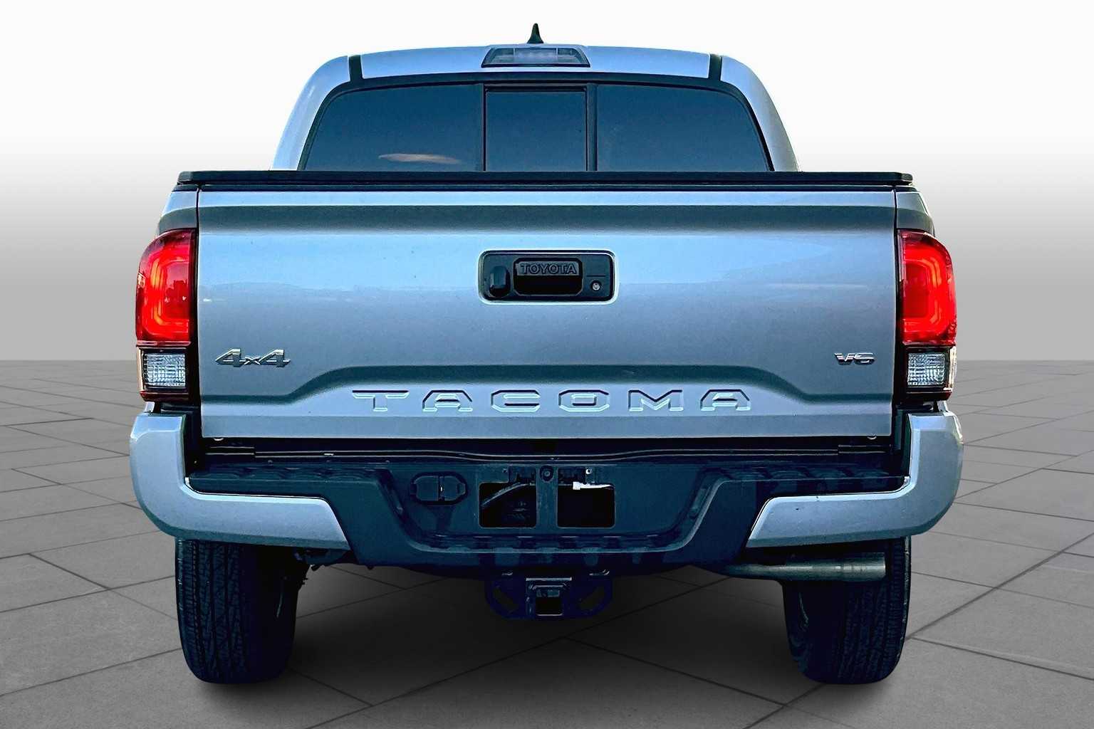 2023 Toyota Tacoma SR 4x4 photo 4